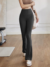 バック交差　フレアレギンス