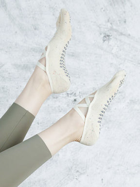 ヨガ ソックス 五本指 クロスデザイン 滑り止め付き