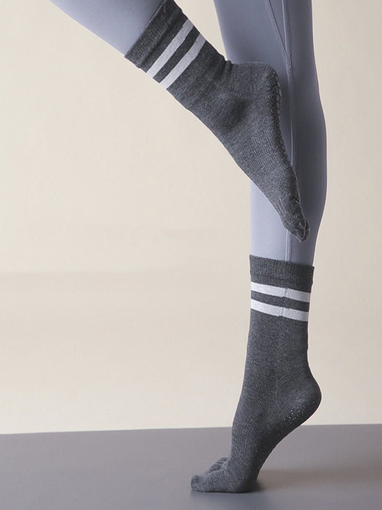 ヨガソックス　5本指靴下 滑り止め